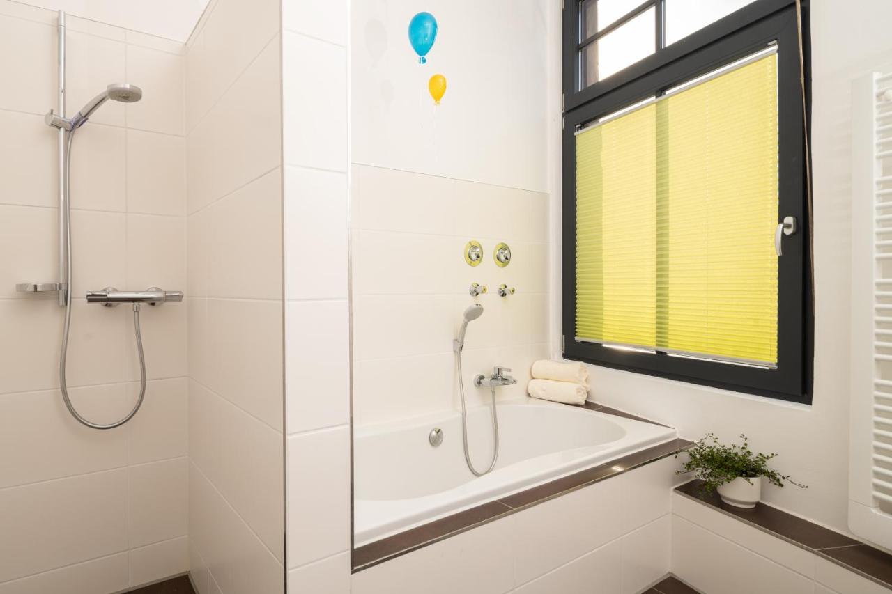 Ferienwohnung Mit Malerischem Ausblick ビラーベック エクステリア 写真